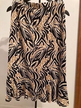 Jacklyn Smith Size Med Skirt